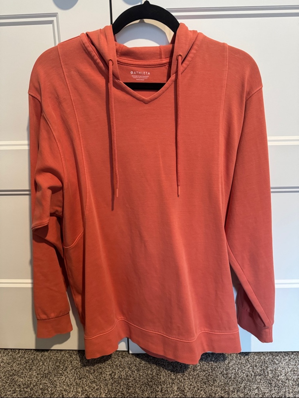 Athleta Women's Coral/Salmon Crewneck Hoodie